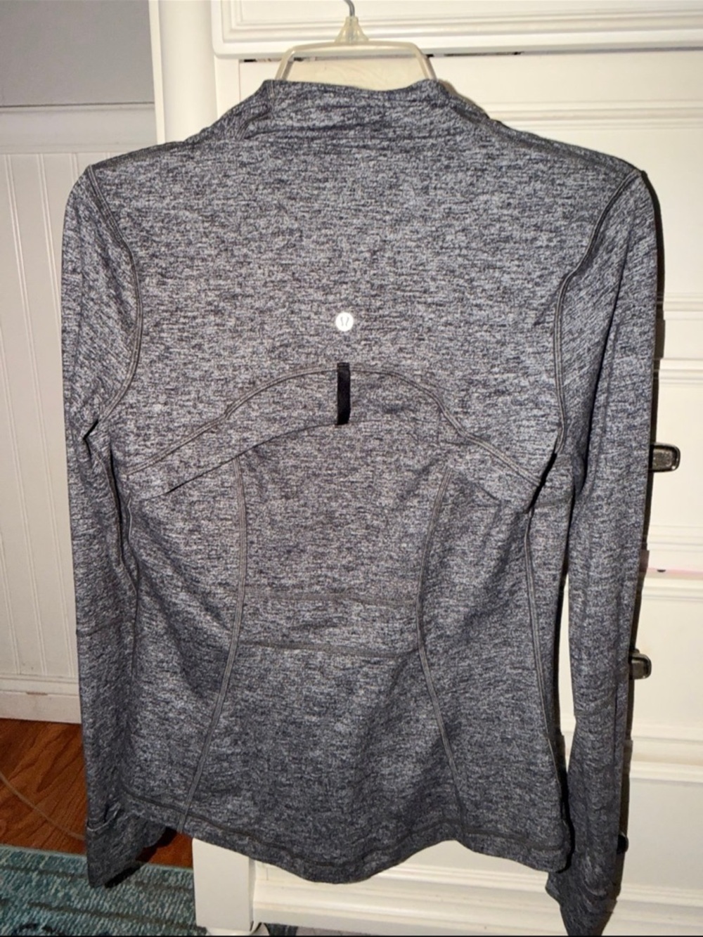 lululemon Define Nulu Heathered Gray Jacket size 6 & free tote - Picture 1 of 6